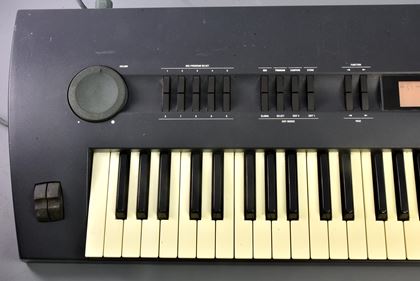 Alesis-Quadrasynth